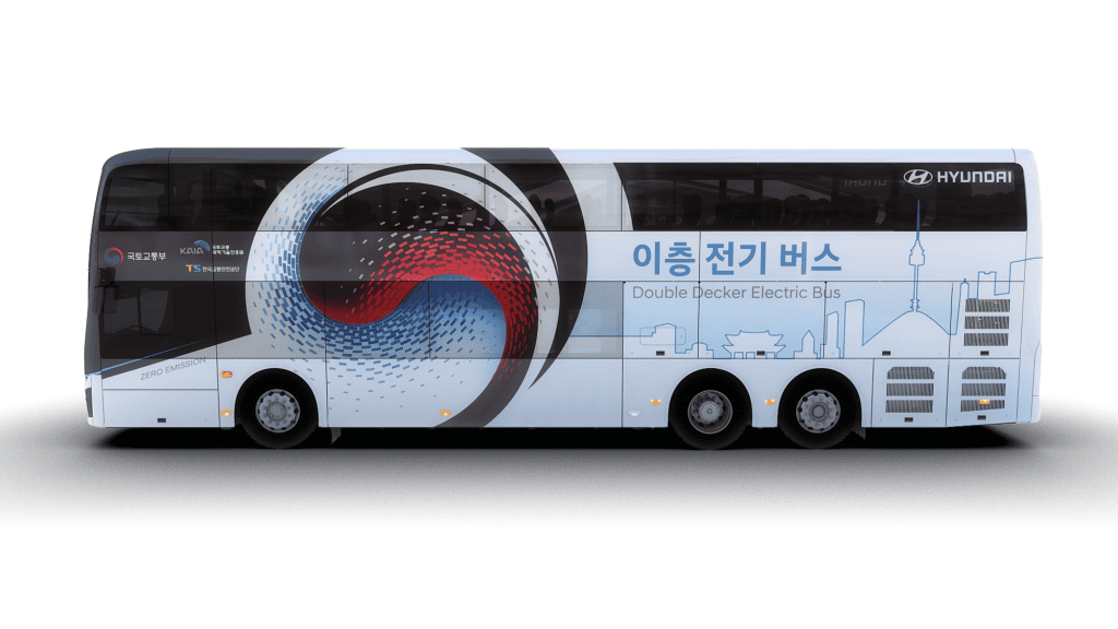 Hyundai trình làng xe buýt chạy điện 2 tầng, chở 70 khách, hệ thống lái 4 bánh như Porsche 911  ảnh 2