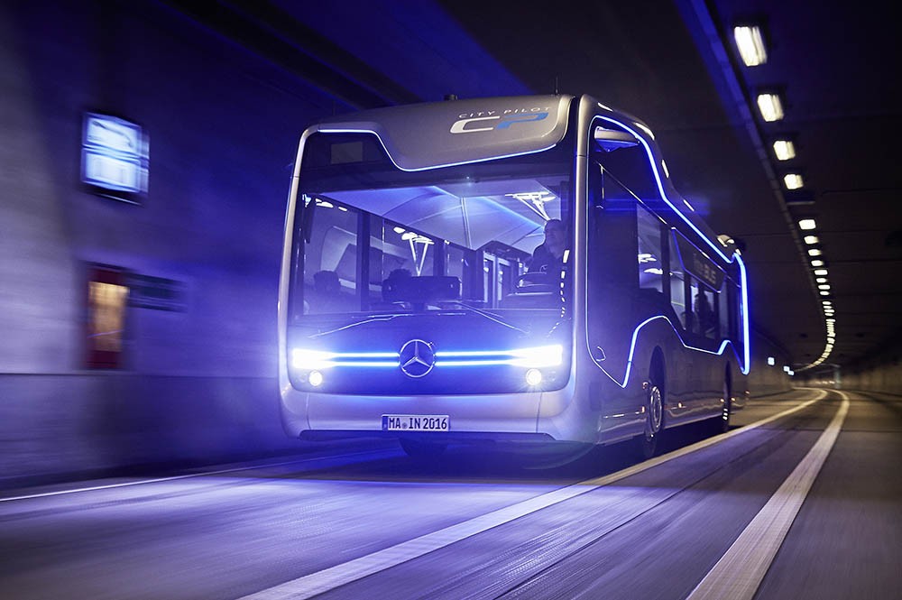 Ra mắt xe buýt đô thị tự lái Mercedes-Benz Future Bus ảnh 3