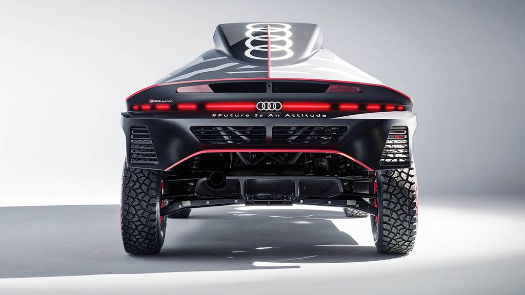 Lộ diện “Chiến binh sa mạc” Audi RS Q e-tron: nước cờ tương lai ở Dakar Rally ảnh 11