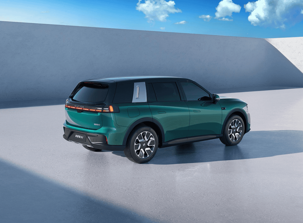 SUV Trung Quốc Niutron 2022 “nhái” thiết kế của Ford Bronco Sport ảnh 3