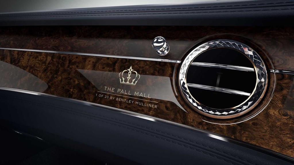 Kỷ niệm 20 năm có mặt tại Trung Quốc, Bentley không thể quên tạo ra series xe đặc biệt ảnh 12