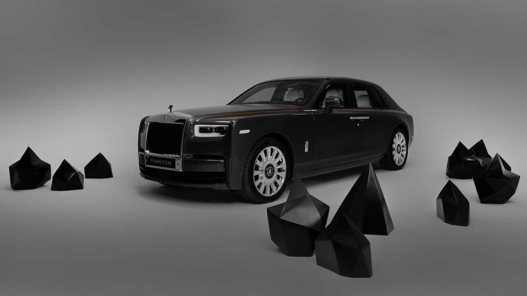 Đây là chiếc Rolls-Royce Phantom VIII “hàng thửa” ít phô trương nhất từ trước tới nay?! ảnh 9