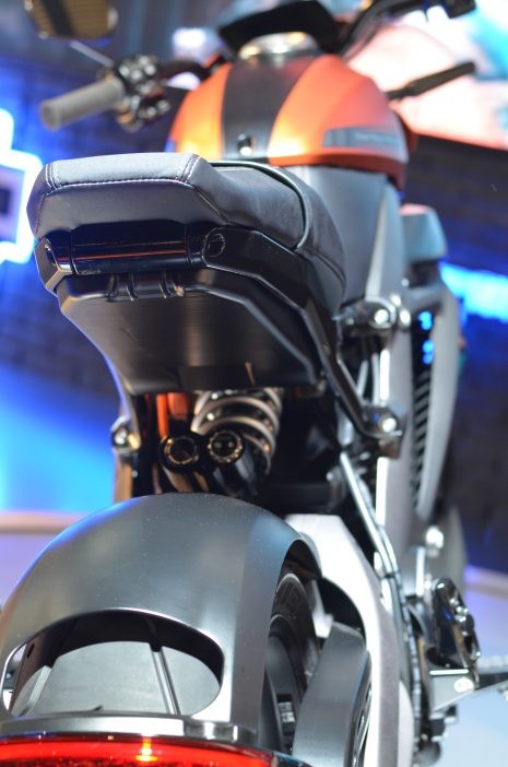Chi tiết mô tô điện Harley-Davidson LiveWire trình làng tại EICMA 2018 ảnh 8