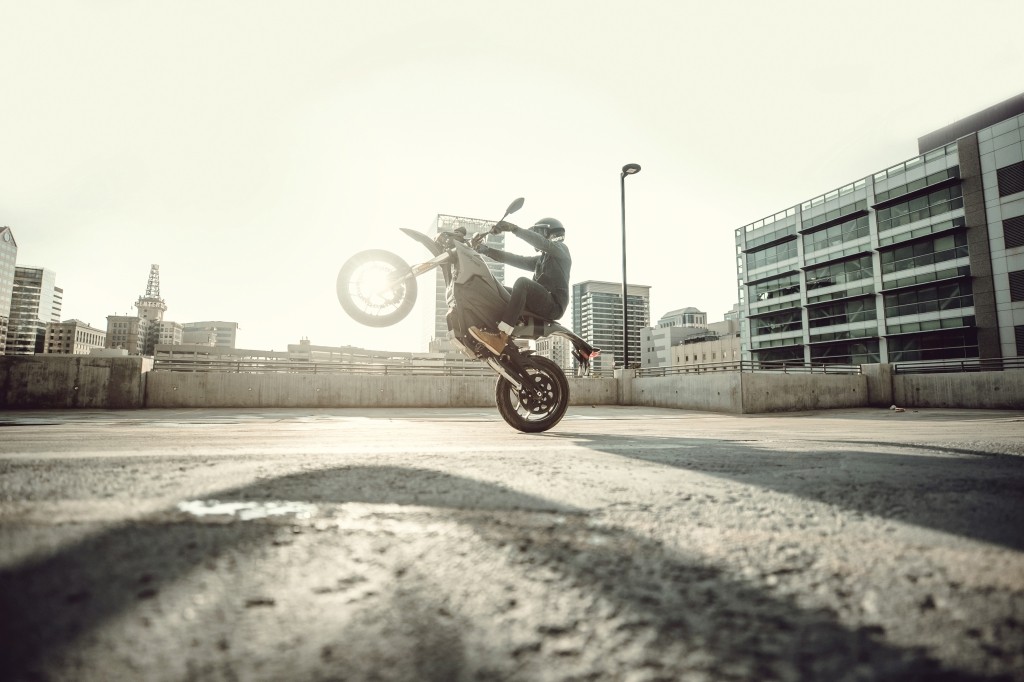 Ra mắt loạt mô tô điện Zero Motorcycles 2019: Người dùng mong đợi gì? ảnh 11