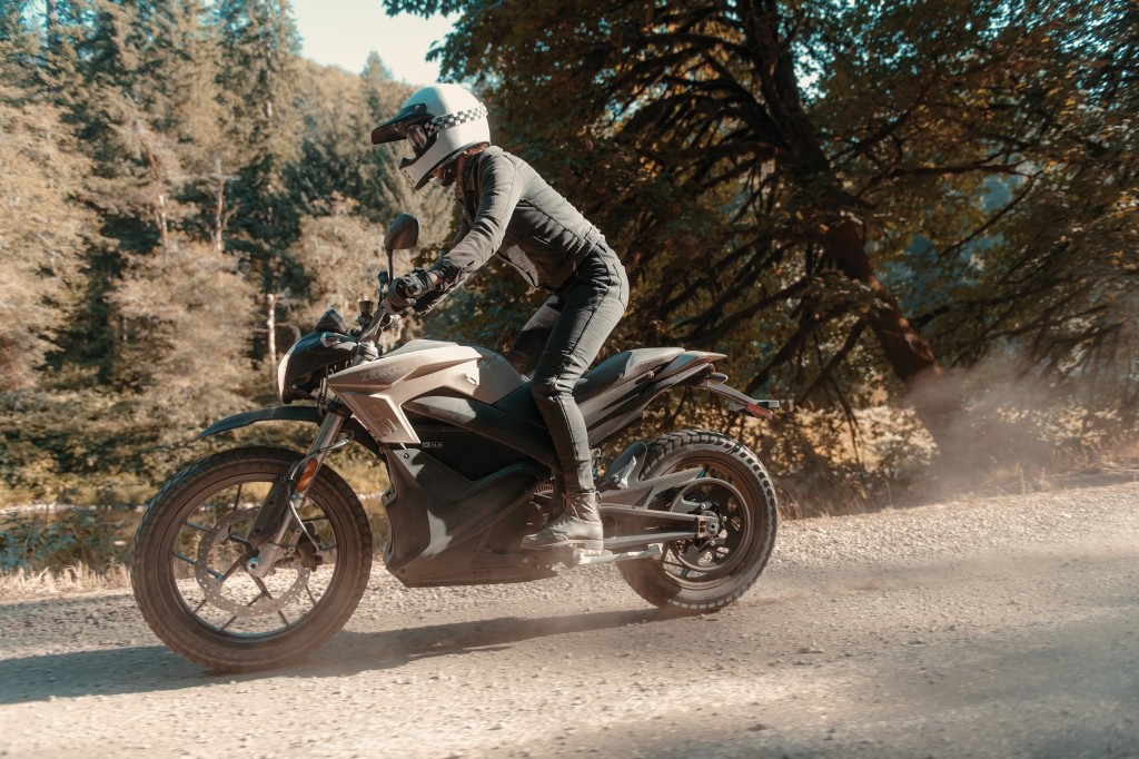 Ra mắt loạt mô tô điện Zero Motorcycles 2019: Người dùng mong đợi gì? ảnh 16