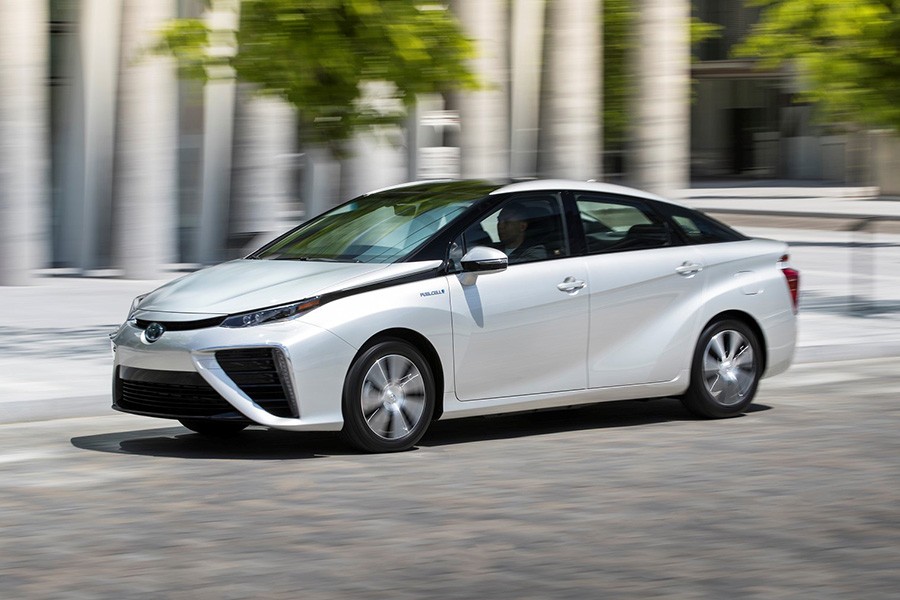 Toyota đã bán 1,52 triệu chiếc xe điện hóa trong năm 2017 ảnh 2