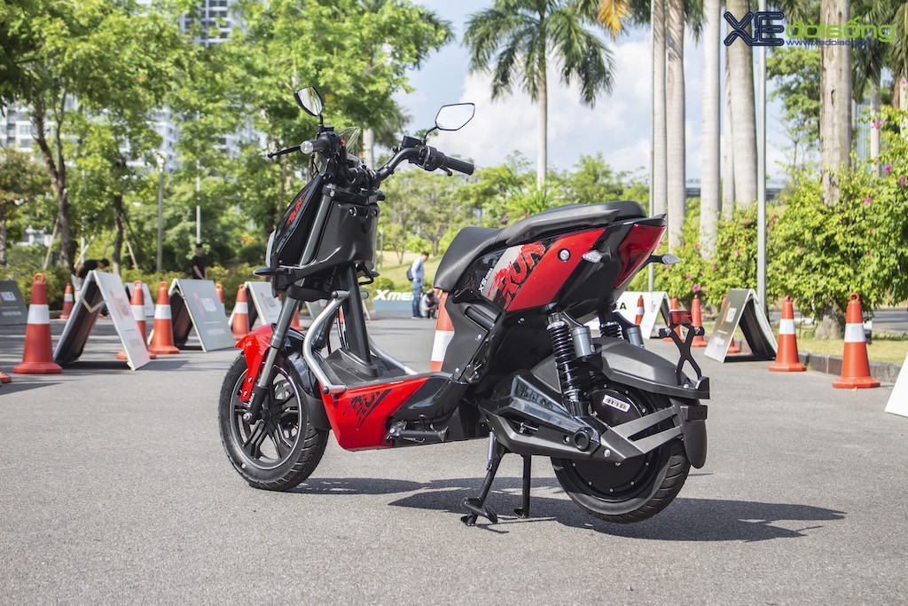 Cận cảnh xe máy điện Yadea X5 “chốt giá” 21,99 triệu đồng tại Việt Nam, nổi bật bởi công nghệ pin tuổi thọ gấp 4 lần ảnh 3