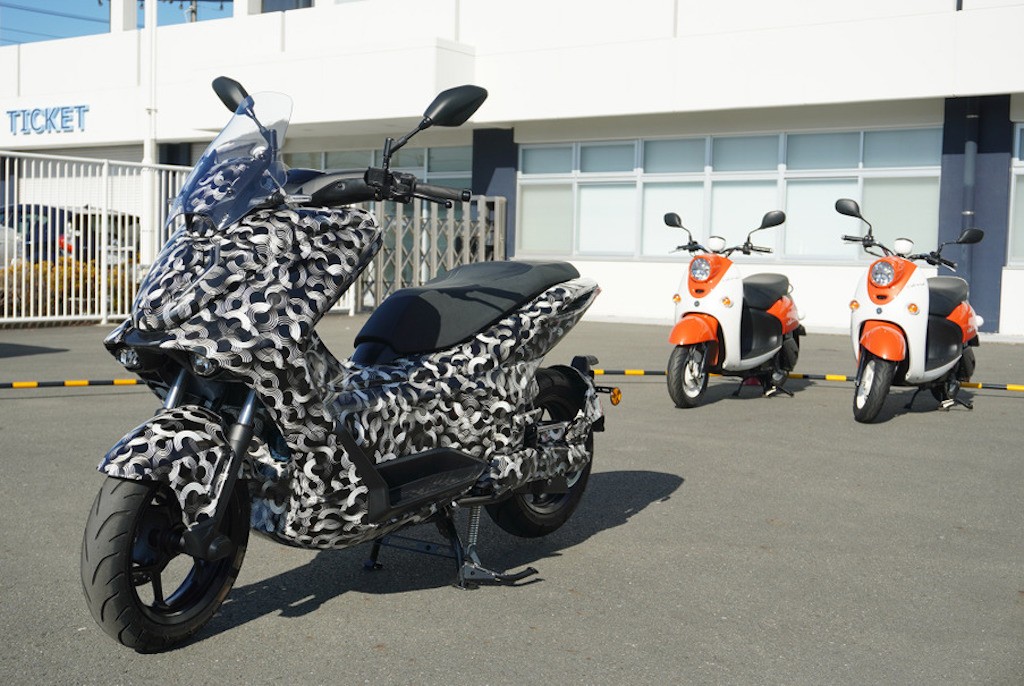 Xe tay ga điện Yamaha E01 sẵn sàng ra thị trường từ mùa Xuân 2022 ảnh 1