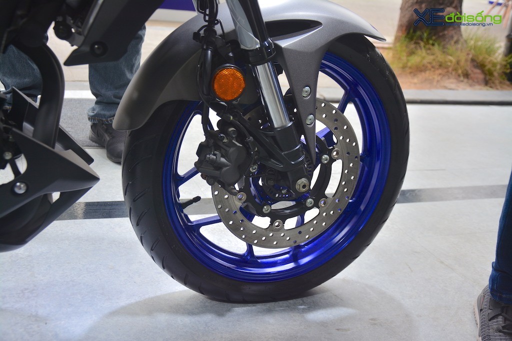 Naked bike phân khối lớn Yamaha MT-03 mới bất ngờ về Việt Nam, giá niêm yết 124 triệu đồng ảnh 5