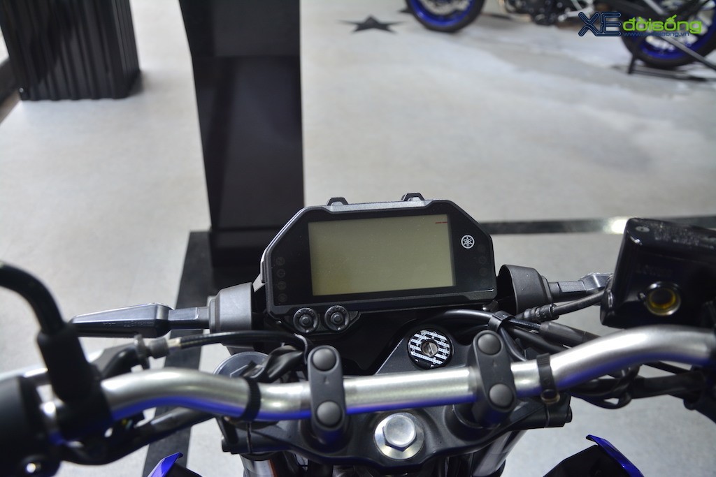 Naked bike phân khối lớn Yamaha MT-03 mới bất ngờ về Việt Nam, giá niêm yết 124 triệu đồng ảnh 8