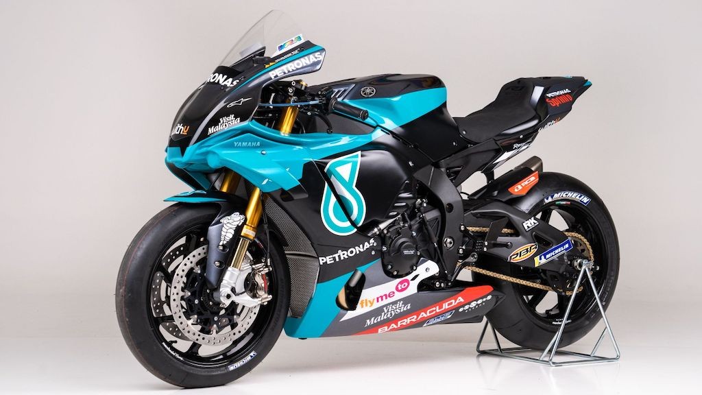 Vinh danh người đang dẫn đầu MotoGP, Yamaha tung ra R1 bản “nhái” xe đua M1 giá hơn 1 tỷ ảnh 11