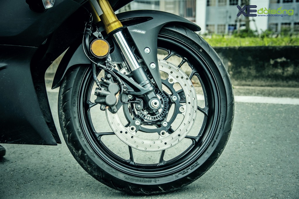 Đánh giá nhanh Yamaha R3 2020 vừa về Việt Nam giá 129 triệu: Nâng cấp hợp thời và đáng giá ảnh 5