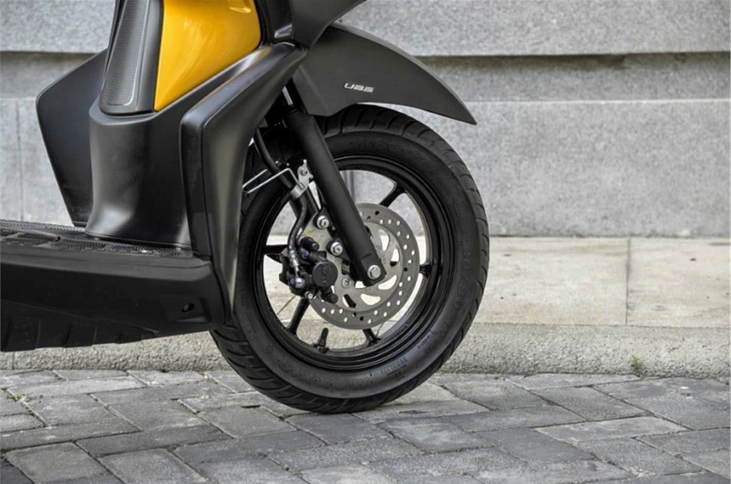 Xe tay ga thể thao Yamaha Ray ZR 125 Fi Hybrid bán với giá rẻ giật mình ảnh 5