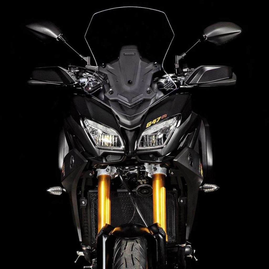Nghệ nhân Ý “phù phép” mô tô Nhật Yamaha Tracer 900 GT, tạo thành bản đặc biệt “đốn tim” fan hâm mộ ảnh 5