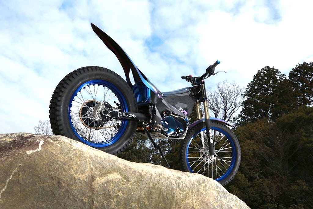 Xem mô tô điện Yamaha TY-E “bay nhảy” đầy ngoạn mục ảnh 2