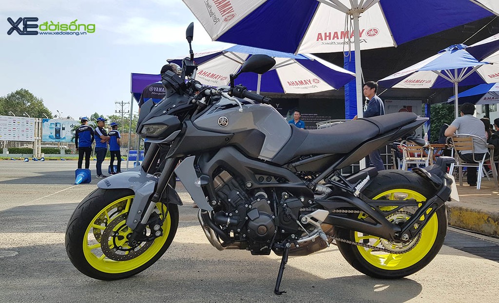 Cặp mô tô PKL chính hãng Yamaha MT-09 và XSR900 ra mắt Việt Nam ảnh 6