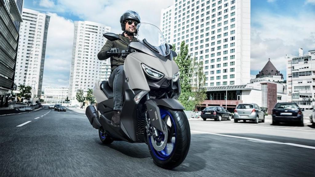 Trong khi Honda “thay máu” cho toàn bộ các mẫu xe ga maxi scooter cho năm 2021, Yamaha làm gì với Xmax? ảnh 7