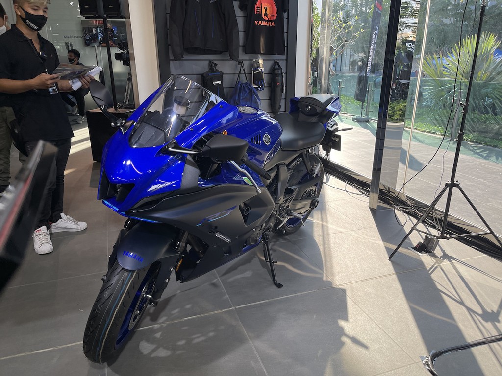 Yamaha khai trương đại lý mô tô phân khối lớn (Revzone) đầu tiên tại Việt Nam ảnh 5