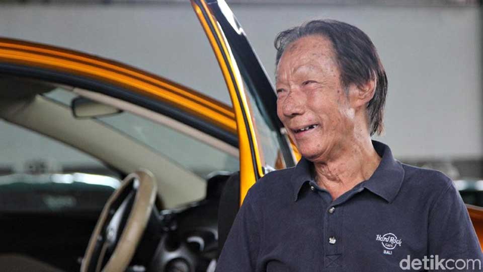 Cụ ông 71 tuổi chế Toyota Vios 2 đầu cực độc ảnh 6