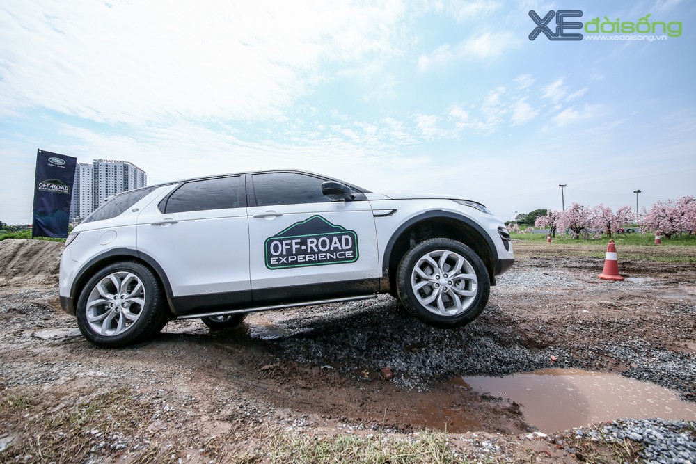 Với Land Rover, lái mới cũng có thể thành chuyên gia offroad ảnh 9
