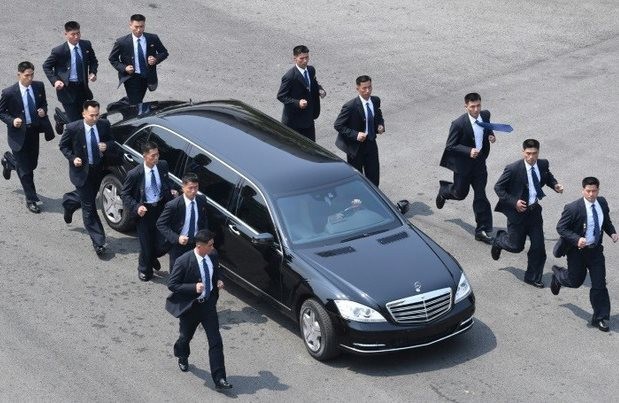 Siêu sang bọc thép Mercedes-Benz của Kim Jong-un vận hành như thế nào? ảnh 1