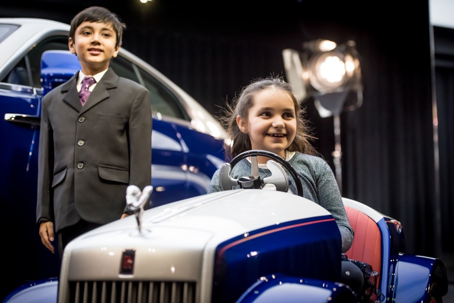 Sau 1 năm phục vụ hết công suất, chiếc Rolls-Royce cho trẻ em vẫn chạy tốt ảnh 7