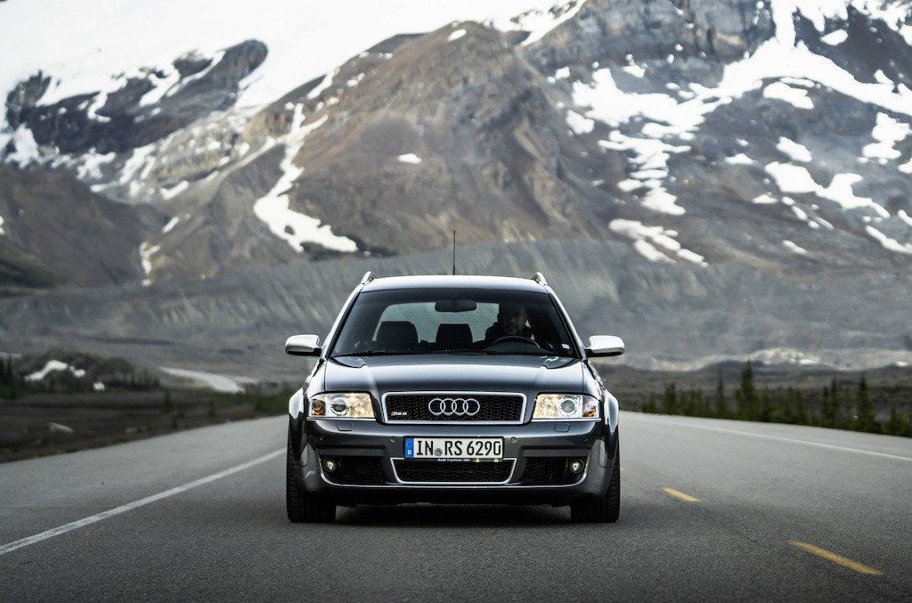 20 năm qua, Audi đã đặt ra quy chuẩn “siêu xe hàng ngày” với RS 6 như thế nào? ảnh 5