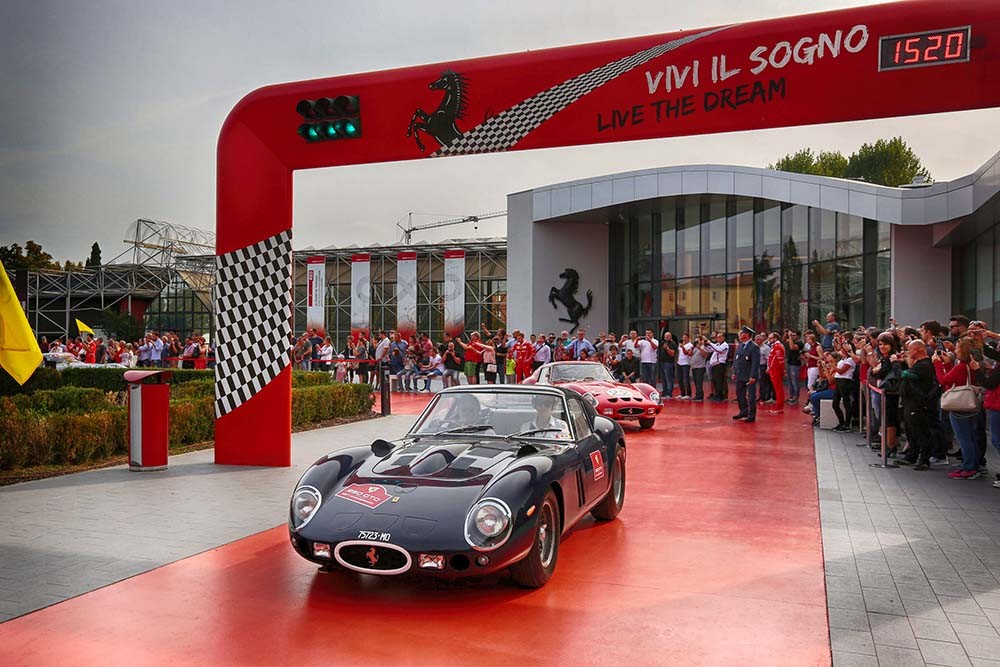 Mừng sinh nhật 55 năm mẫu xe đắt giá nhất Thế giới - Ferrari 250 GTO ảnh 13