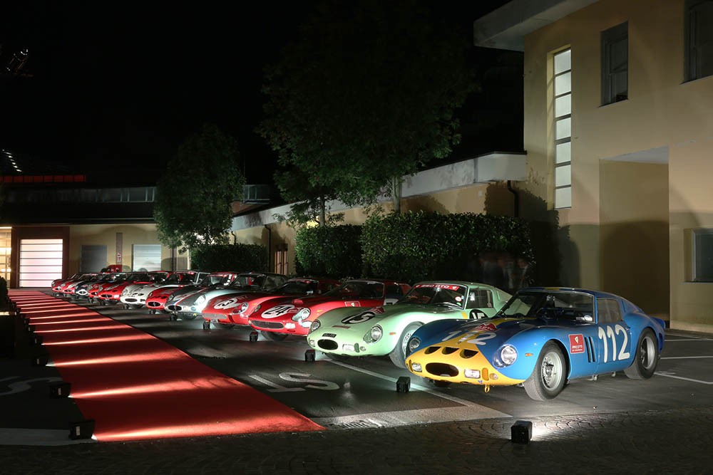 Mừng sinh nhật 55 năm mẫu xe đắt giá nhất Thế giới - Ferrari 250 GTO ảnh 14