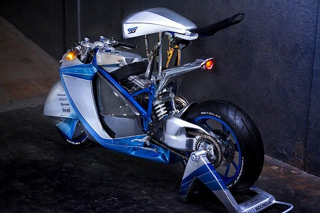 Ducati StreetFighter 848 độ dáng tương lai đến từ Indonesia ảnh 5