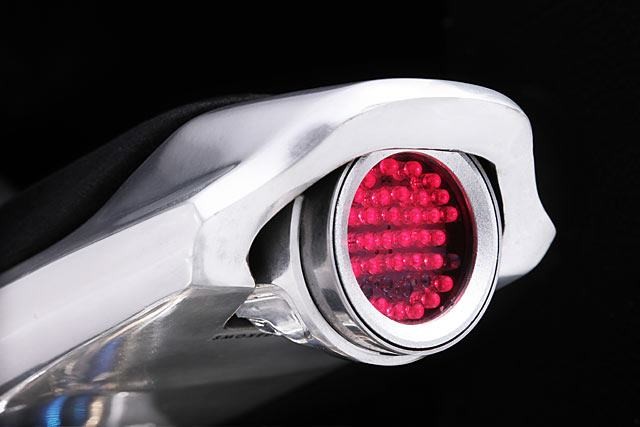 Ducati StreetFighter 848 độ dáng tương lai đến từ Indonesia ảnh 10