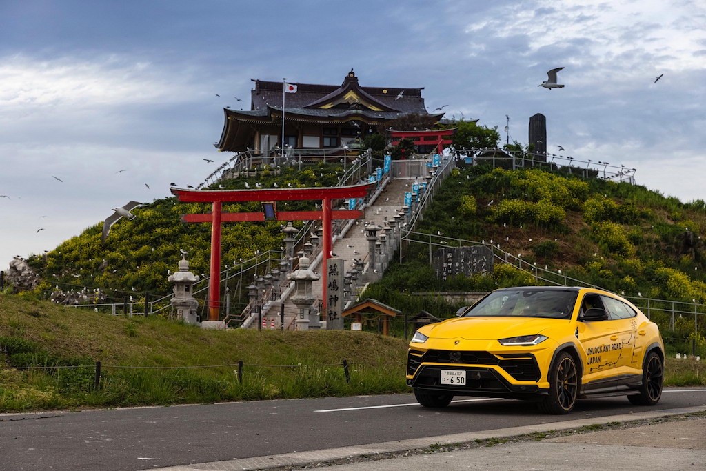 Ai bảo Lamborghini không “phượt” xuyên quốc gia được? Cặp đôi Urus vượt hơn 6.500km xuyên Nhật, ngắm hoa anh đào mùa Xuân ảnh 5