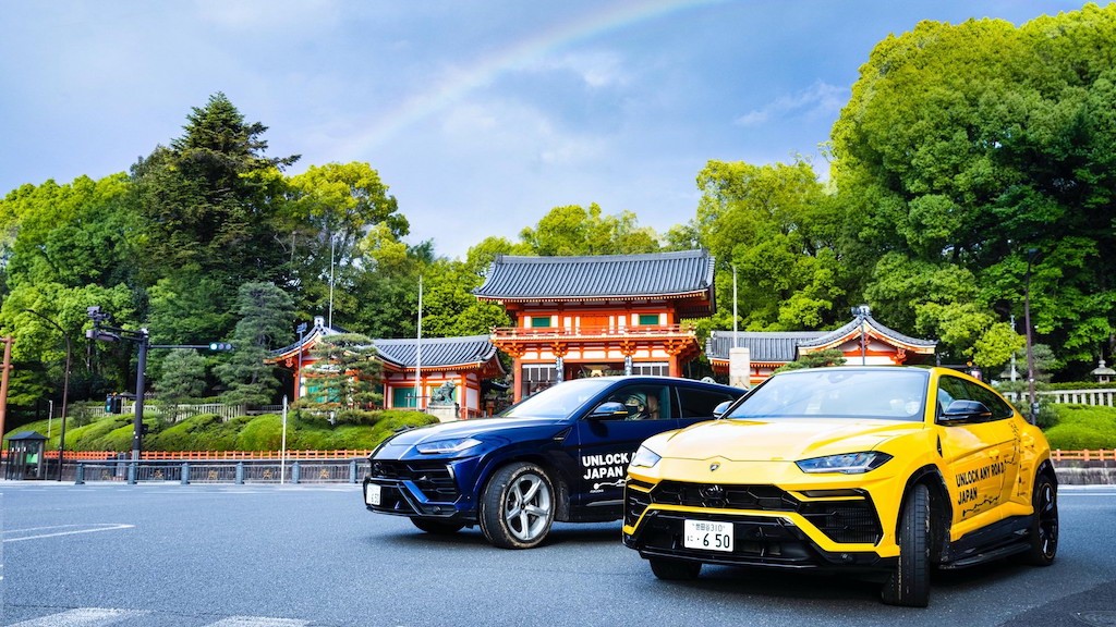 Ai bảo Lamborghini không “phượt” xuyên quốc gia được? Cặp đôi Urus vượt hơn 6.500km xuyên Nhật, ngắm hoa anh đào mùa Xuân ảnh 9