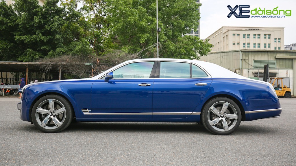 “Mát mắt” nhìn xe siêu sang Bentley Mulsanne Speed màu xanh cực độc tại Hà Nội, lại toát mồ hôi khi nhìn mức giá ảnh 1