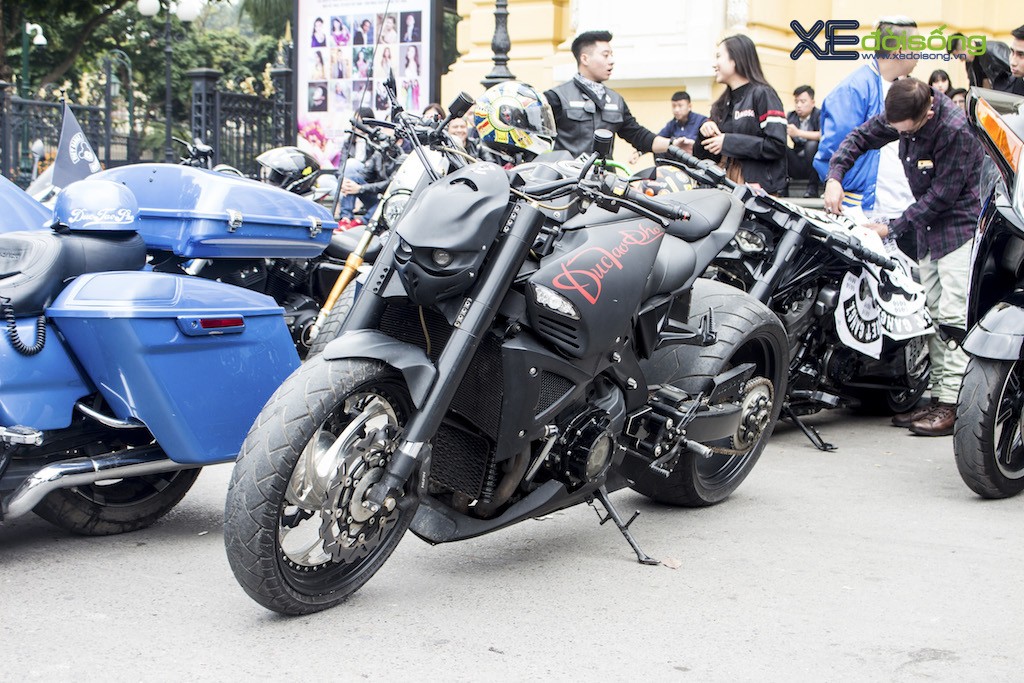 Chùm ảnh: Hàng chục biker Hà Nội đi chơi xuân mùng 3 Tết ảnh 26