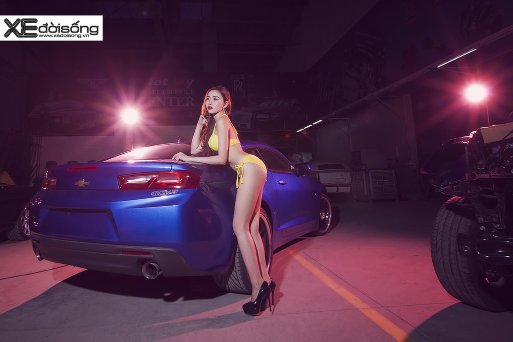 Người mẫu Lương Lê nóng bỏng đọ dáng Chevrolet Camaro 2017  ảnh 6