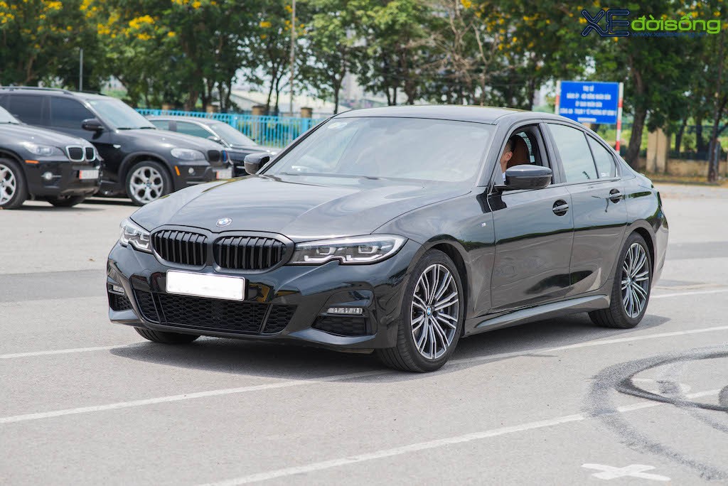 Hàng chục “xế hộp” BMW hội tụ tại Hà Nội, chào mừng thành lập câu lạc bộ BMW lớn nhất Việt Nam ảnh 14
