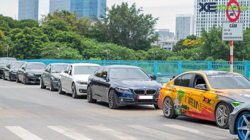 Hàng chục “xế hộp” BMW hội tụ tại Hà Nội, chào mừng thành lập câu lạc bộ BMW lớn nhất Việt Nam ảnh 1