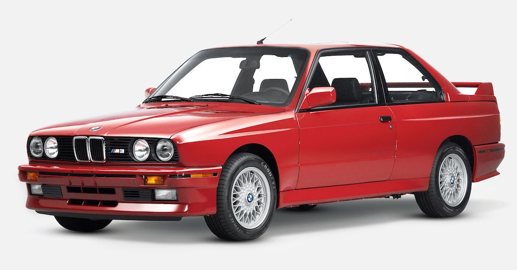 Vừa ra mắt, “xế hộp” thể thao BMW M4 thế hệ mới đã bị mổ xẻ với nội thất thời trang ảnh 2