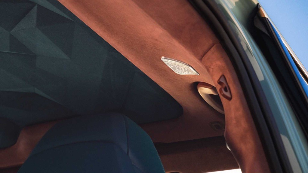 Ra mắt BMW XM: “Gã khổng lồ” theo đúng nghĩa đen trong Thế giới SUV ảnh 11