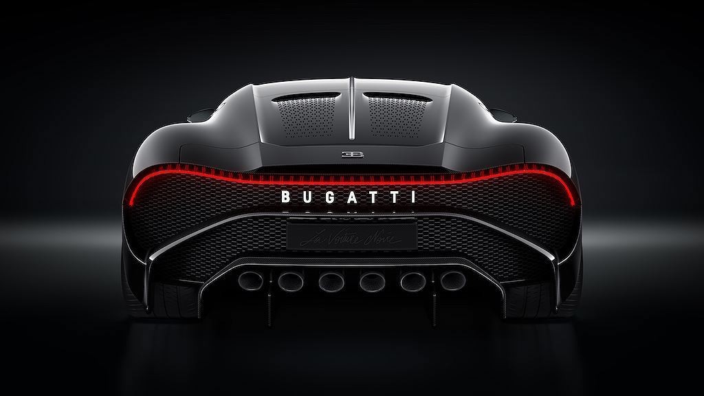 Bugatti EB110 và Chiron – Sự tương quan giữa quá khứ và tương lai ảnh 9