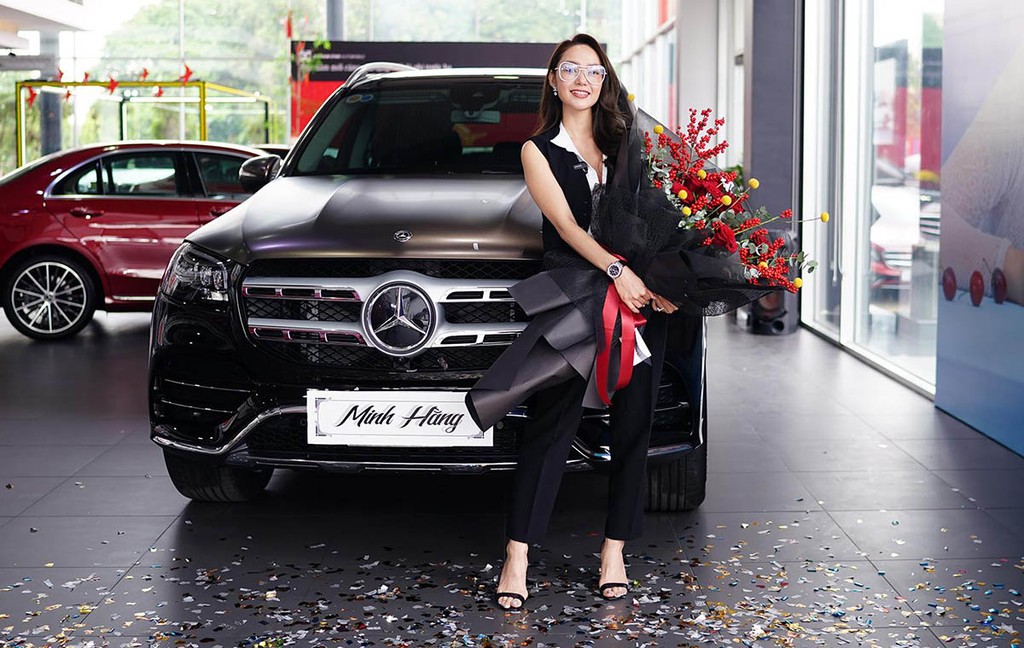 Ca sĩ Diễn viên Minh Hằng tậu SUV lớn Mercedes GLS 450 giá 5 tỷ, đợi 6 tháng để nhận xe ảnh 3