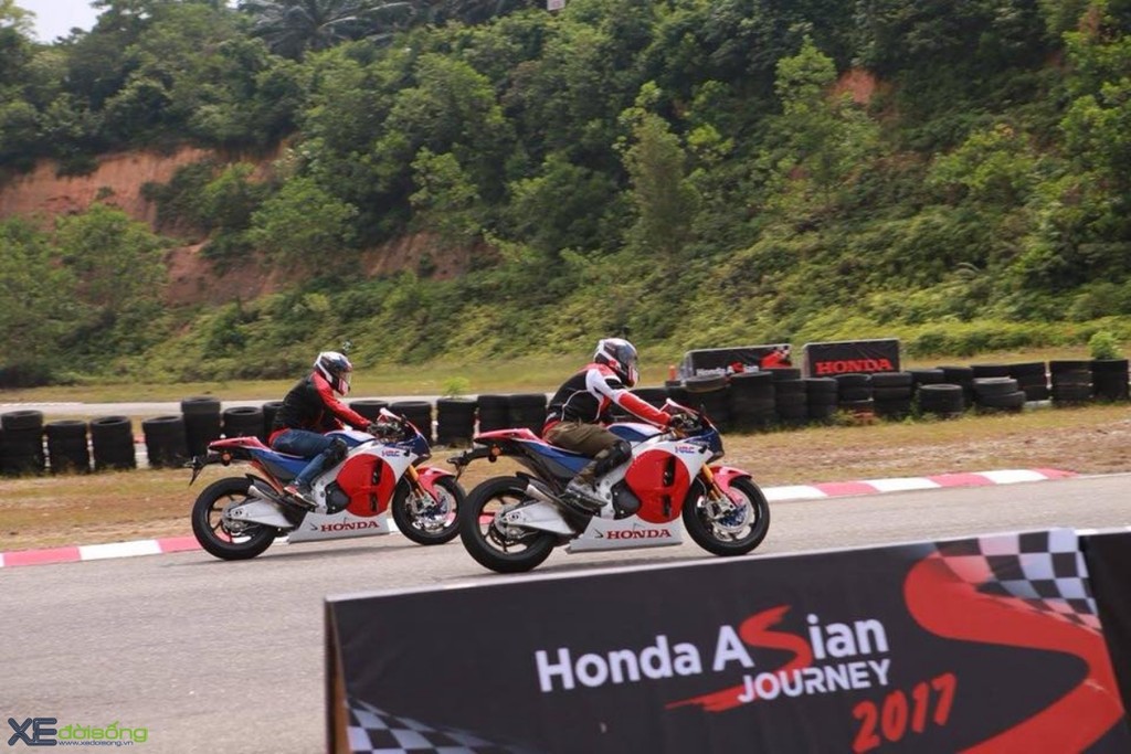 Biker Việt trải nghiệm siêu mô tô Honda RC213V-S trị giá hàng tỉ đồng ảnh 8