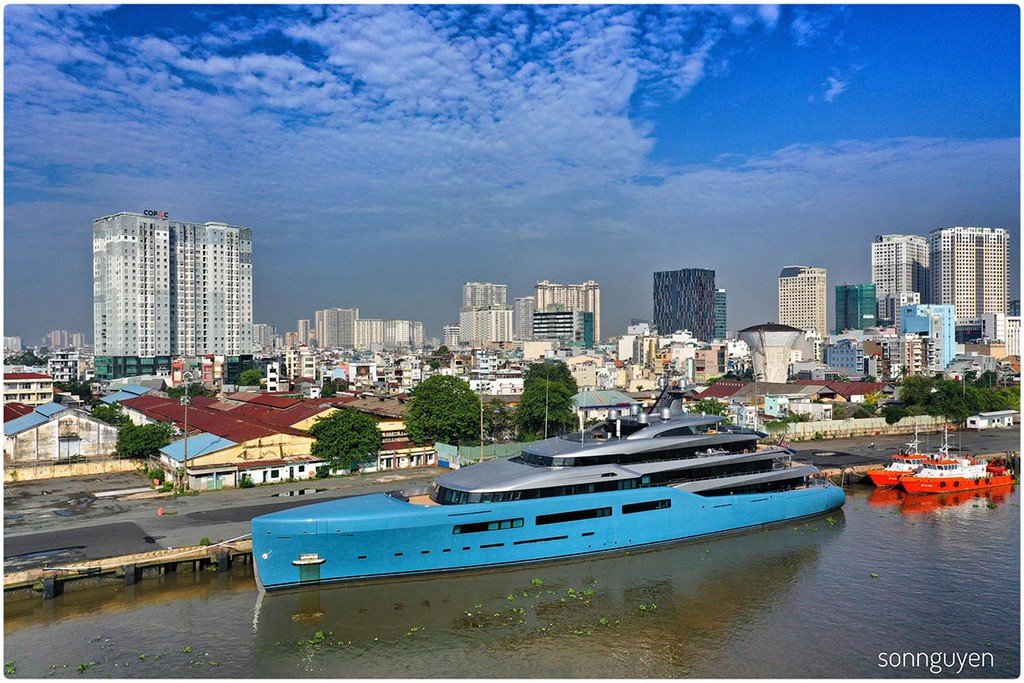 Tìm hiểu siêu du thuyền 98m AVIVA 150 triệu USD cập cảng Sài Gòn ảnh 12