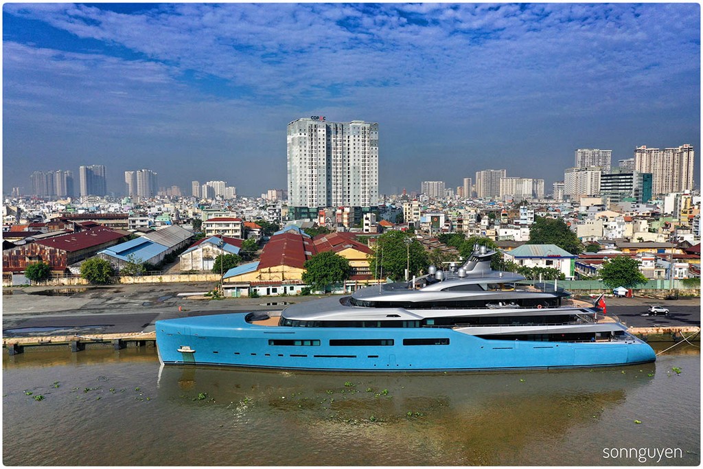 Tìm hiểu siêu du thuyền 98m AVIVA 150 triệu USD cập cảng Sài Gòn ảnh 10