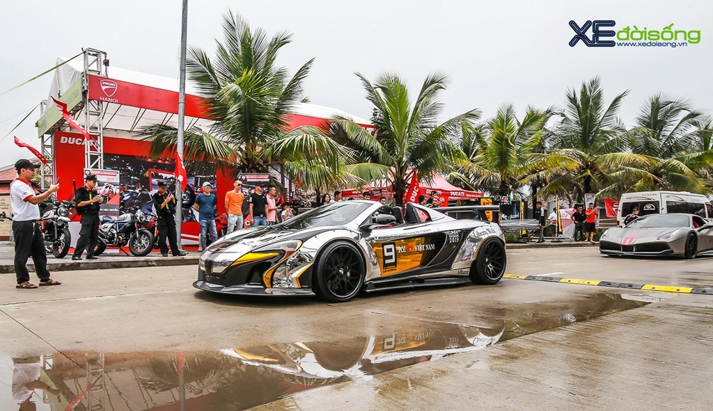 Cận cảnh đoàn siêu xe Car Passion 2019 tại Tuần Châu, Hạ Long ảnh 15