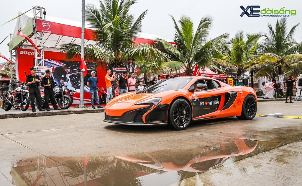 Cận cảnh đoàn siêu xe Car Passion 2019 tại Tuần Châu, Hạ Long ảnh 20