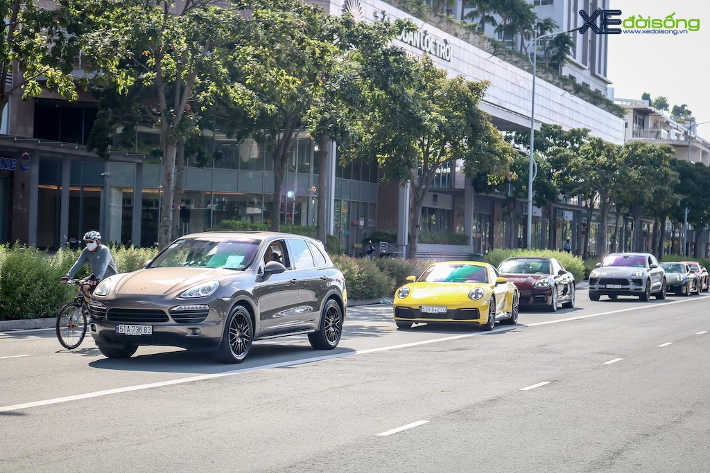 Hậu giãn cách, câu lạc bộ Porsche Sài Gòn “nguyên team ra đường hết” họp mặt trong nắng Thu Sài Gòn ảnh 9