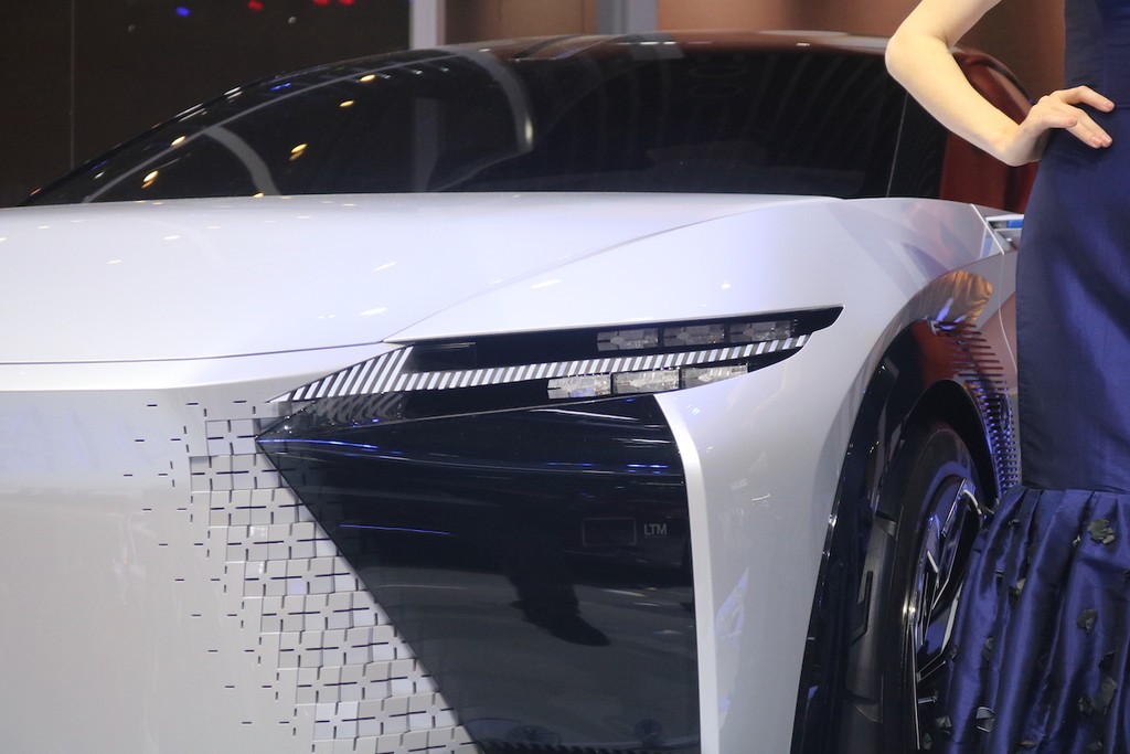 Lexus Việt Nam trưng bày xe concept LF-Z Electrified  đậm chất tương lai ảnh 11