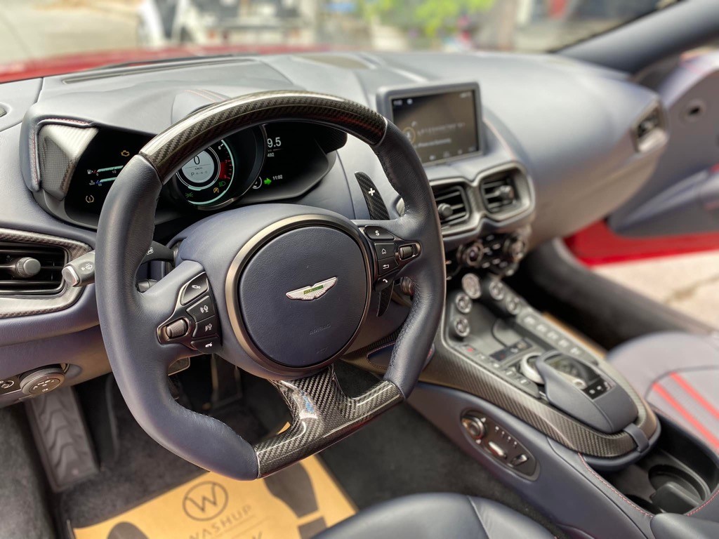 Đại gia Minh “Nhựa” bán siêu coupe Aston Martin V8 Vantage sau gần 1 năm, “dọn chỗ” đón McLaren Elva? ảnh 13